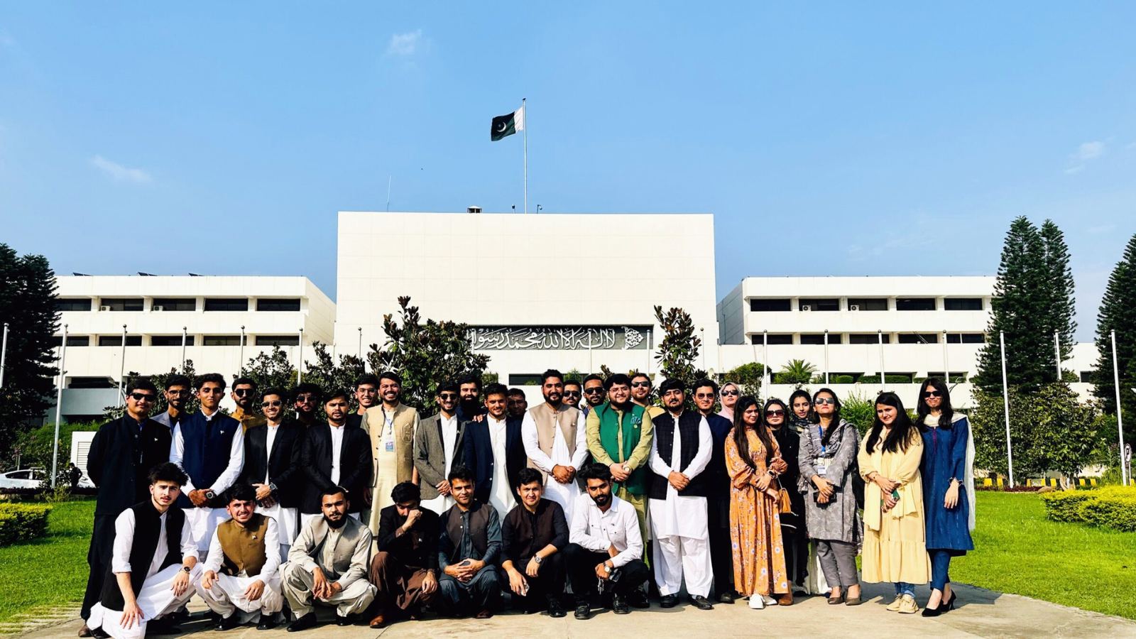 Pakistan National Assembly Visit Pakistan Youth Parliament Image slider